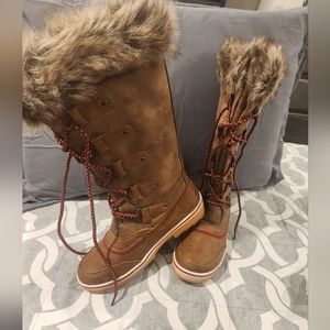 Tan lace up boots